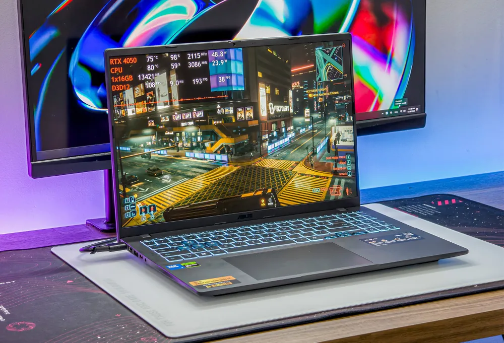 Tin công nghệ 11-6: Laptop gaming AI mỏng nhẹ cho học sinh sinh viên.