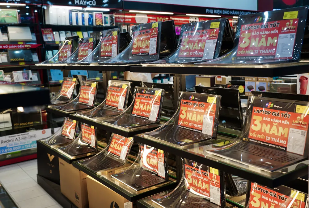 Tin công nghệ 26-6: Những mẫu laptop AI đáng mua trong mùa tựu trường.