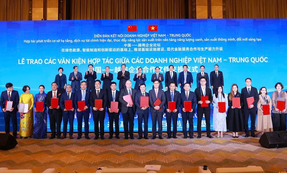 Tin công nghệ 30-6: Huawei và EVN hợp tác phát triển hạ tầng năng lượng bền vững.