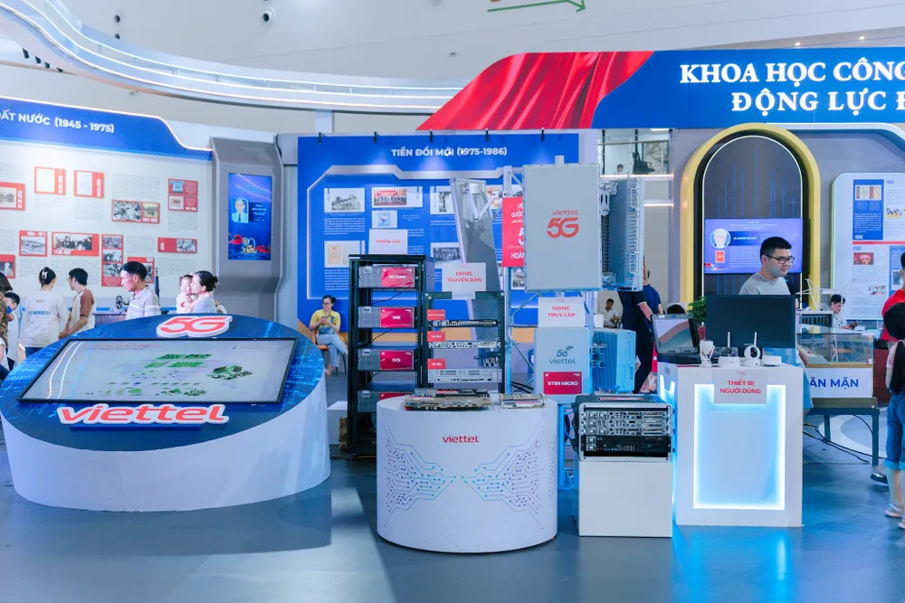 Hệ sinh thái các sản phẩm công nghệ cao của Viettel High Tech.