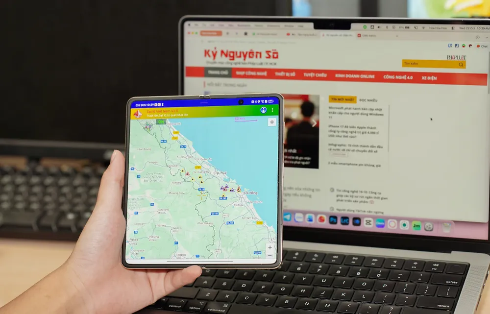 Người dùng có thể dễ dàng kiểm tra nhanh các địa điểm có nguy cơ sạt lở do ảnh hưởng của bão số 12. Ảnh: MINH HOÀNG