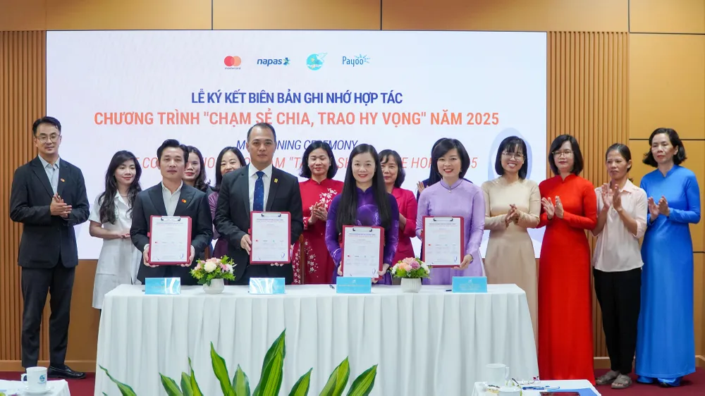 Tin công nghệ 23-10: Payoo, NAPAS và Mastercard hỗ trợ tầm soát ung thư cho phụ nữ khó khăn.
