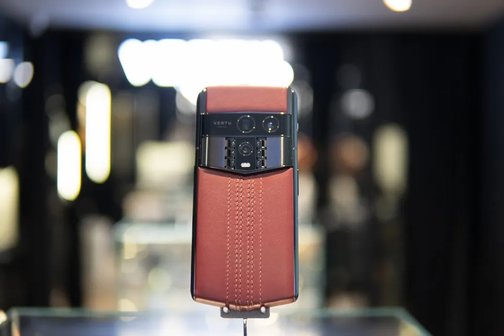 Tin công nghệ 29-11: Vertu Agent Q được nhiều người lựa chọn làm quà tặng cuối năm.