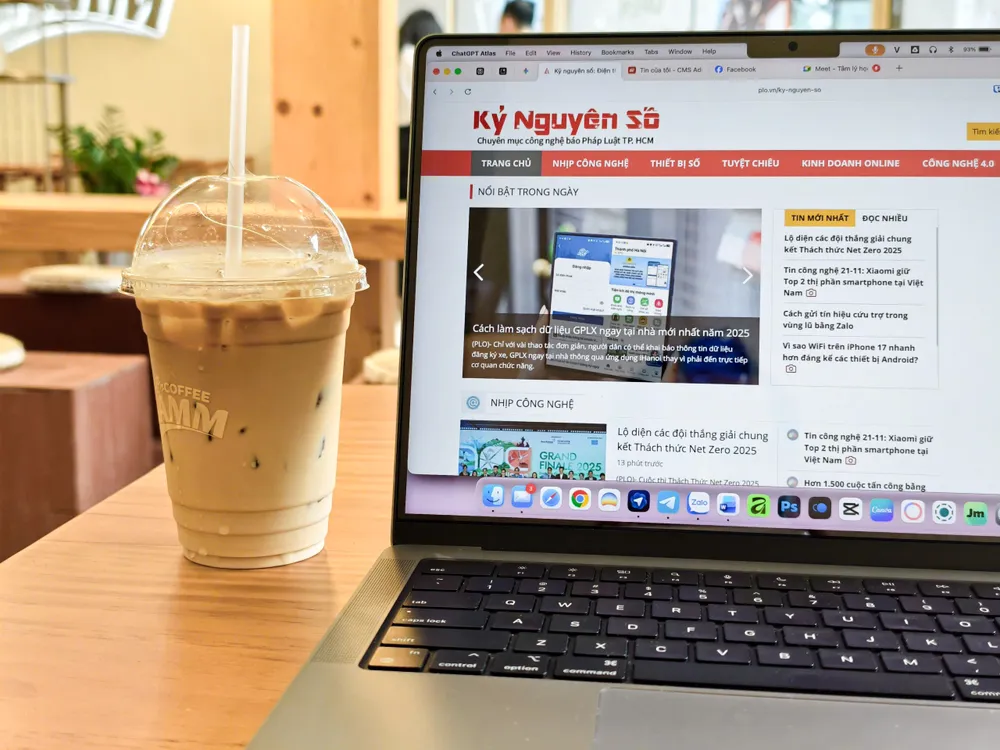 Tin công nghệ 12-12: Giá laptop hiện nay tương đối rẻ, nhưng sang năm sau xu hướng này có thể đảo chiều. Ảnh: TIỂU MINH