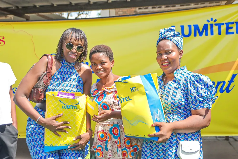 Tin công nghệ 11-12: Lumitel, thương hiệu của Viettel tại Burundi nhận giải Nhà mạng tốt nhất tại thị trường tăng trưởng.