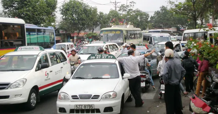 Bí thư Thăng: 'Làm không được thì thuê tôi làm cho' ảnh 1