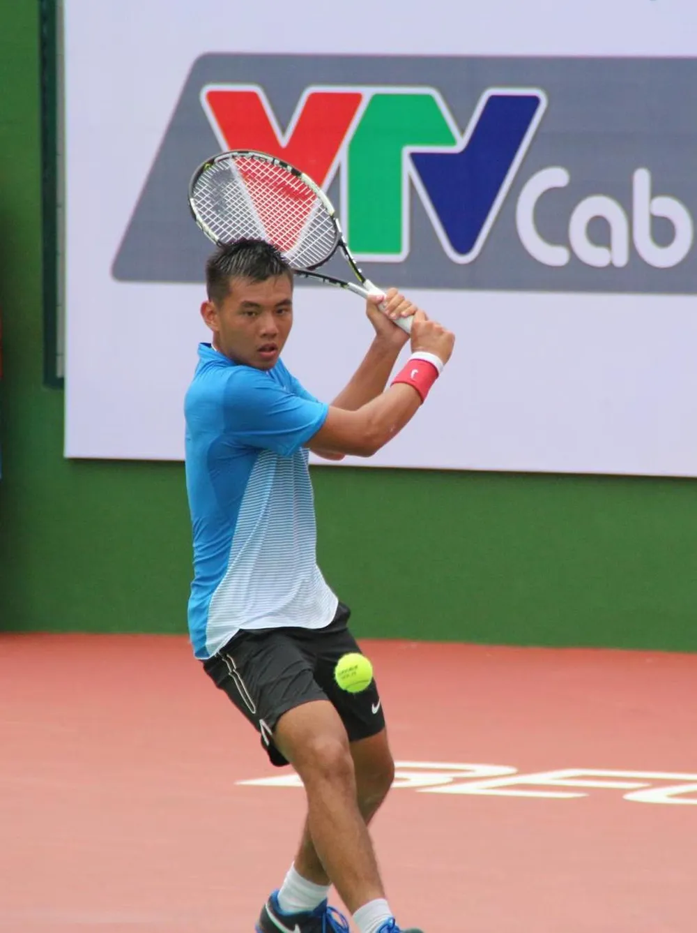 Lý Hoàng Nam đơn thương độc mã tại tứ kết ảnh 1