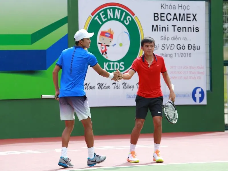 Lý Hoàng Nam chật vật vượt qua vòng 1 giải F9 ảnh 2