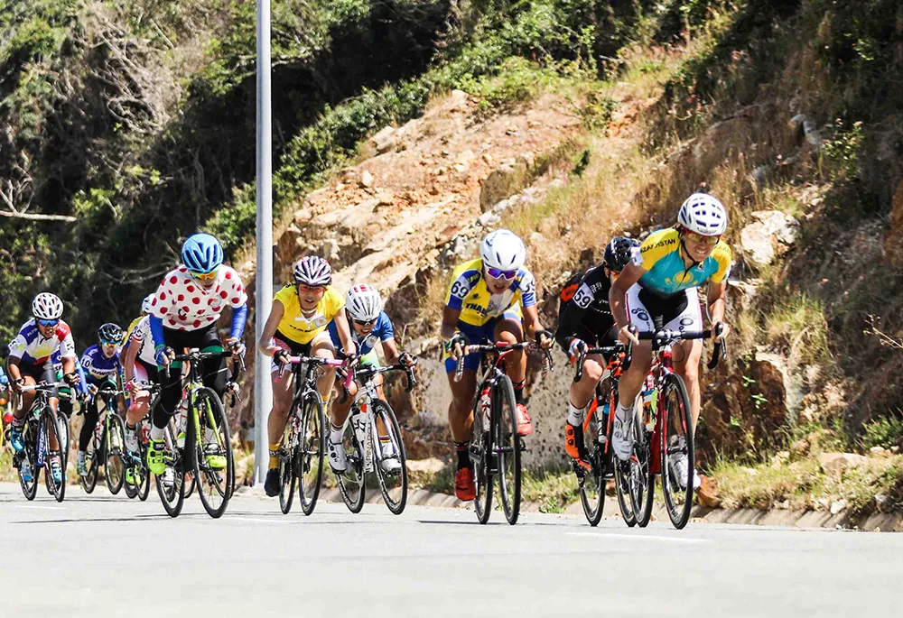 Tay đua 42 tuổi khẳng định ngôi “nữ hoàng leo núi“ ảnh 1 Tay đua 42 tuổi khẳng định ngôi “nữ hoàng leo núi“ ảnh 1