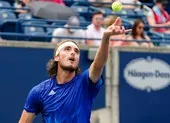 Tsitsipas, Federer nêu quan điểm về vaccine ngừa COVID-19