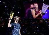 Djokovic chật vật giành trận thắng đầu tay ảnh 4 Zverev và Kontaveit cùng bước lên đỉnh