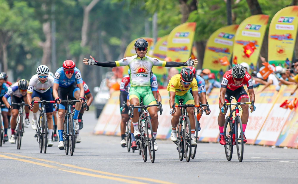 Nguyễn Tấn Hoài giành chiến thắng thứ 3. ẢNH: PHẠM HUY