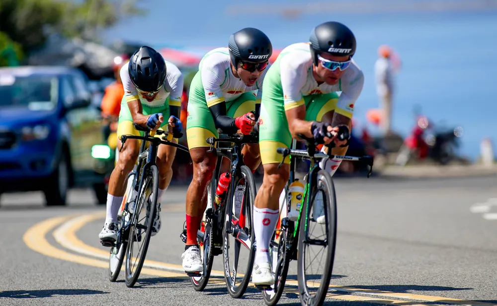 ...đến các tay đua của Tập Đoàn Lộc Trời.