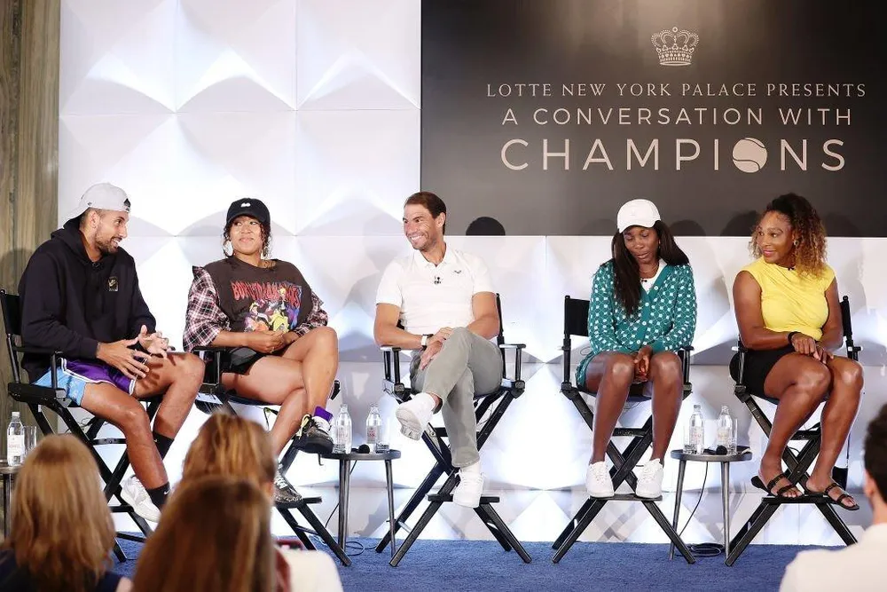 Nick Kyrgios, Naomi, Nadal, Venus và Serena Williams tại buổi trò chuyện với các nhà vô địch. Ảnh: GETTY