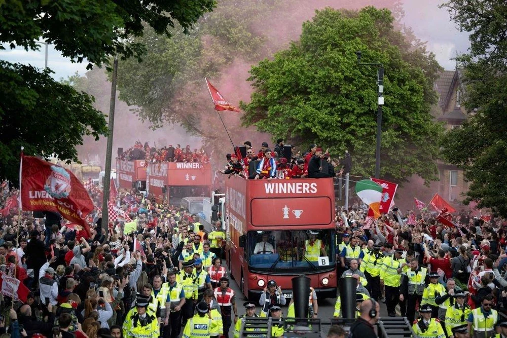 CĐV luôn sát cánh với những thành công cũng như thất bại của CLB Liverpool. Ảnh: GETTY