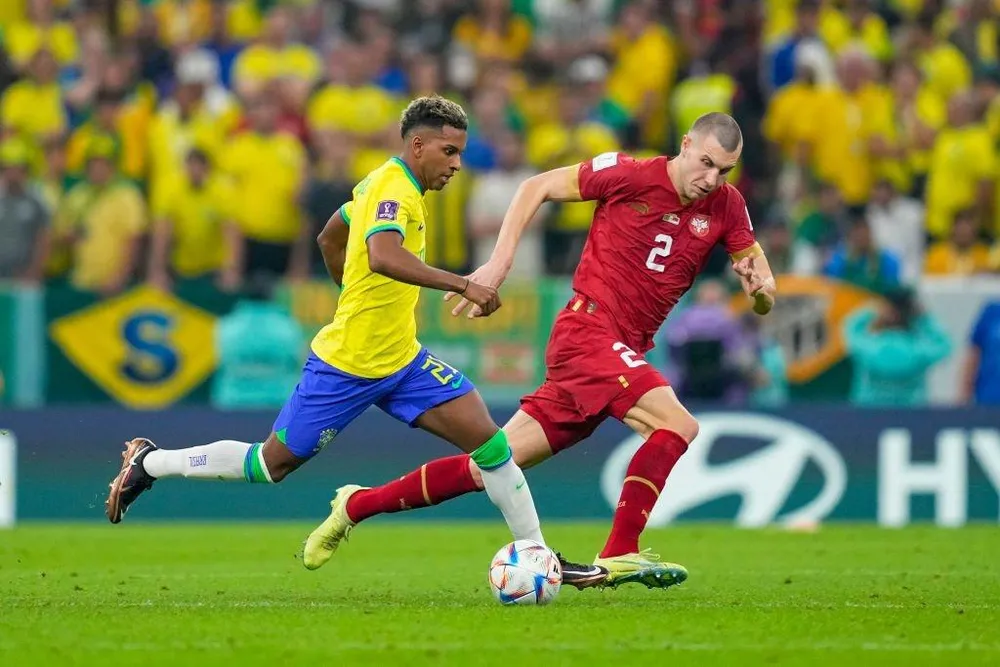 Rodrygo (21) đủ khả năng đảm đương vị trí số 10 của Neymar trong đội hình Brazil. Ảnh: GETTY Rodrygo (21) đủ khả năng đảm đương vị trí số 10 của Neymar trong đội hình Brazil. Ảnh: GETTY