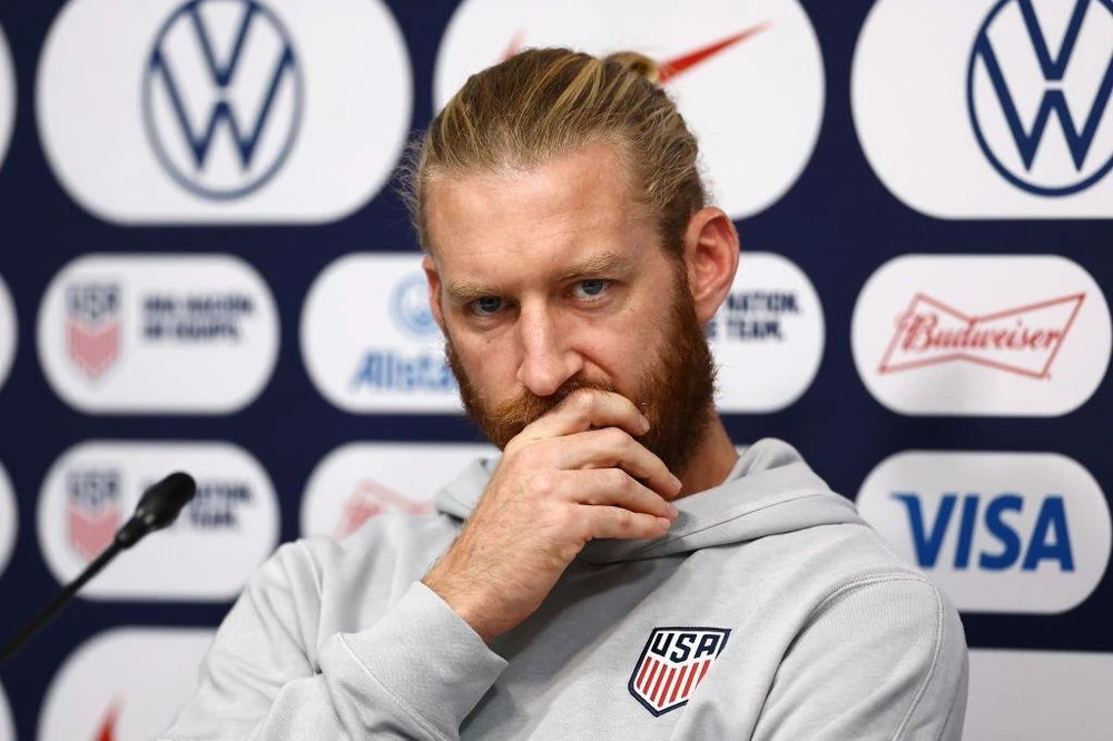 Tim Ream tại buổi họp báo trước trận đấu. Ảnh: GETTY