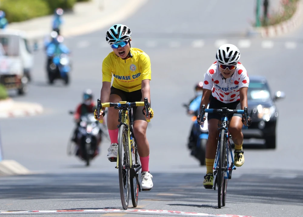 Đương kim áo vàng Biwase Cup Đinh Thị Như Quỳnh. Ảnh: PHẠM HUY