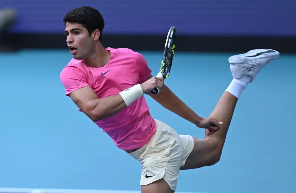 Tay vợt số 1 thế giới Carlos Alcaraz đang đạt phong độ cực cao. Ảnh: GETTY Tay vợt số 1 thế giới Carlos Alcaraz đang đạt phong độ cực cao. Ảnh: GETTY