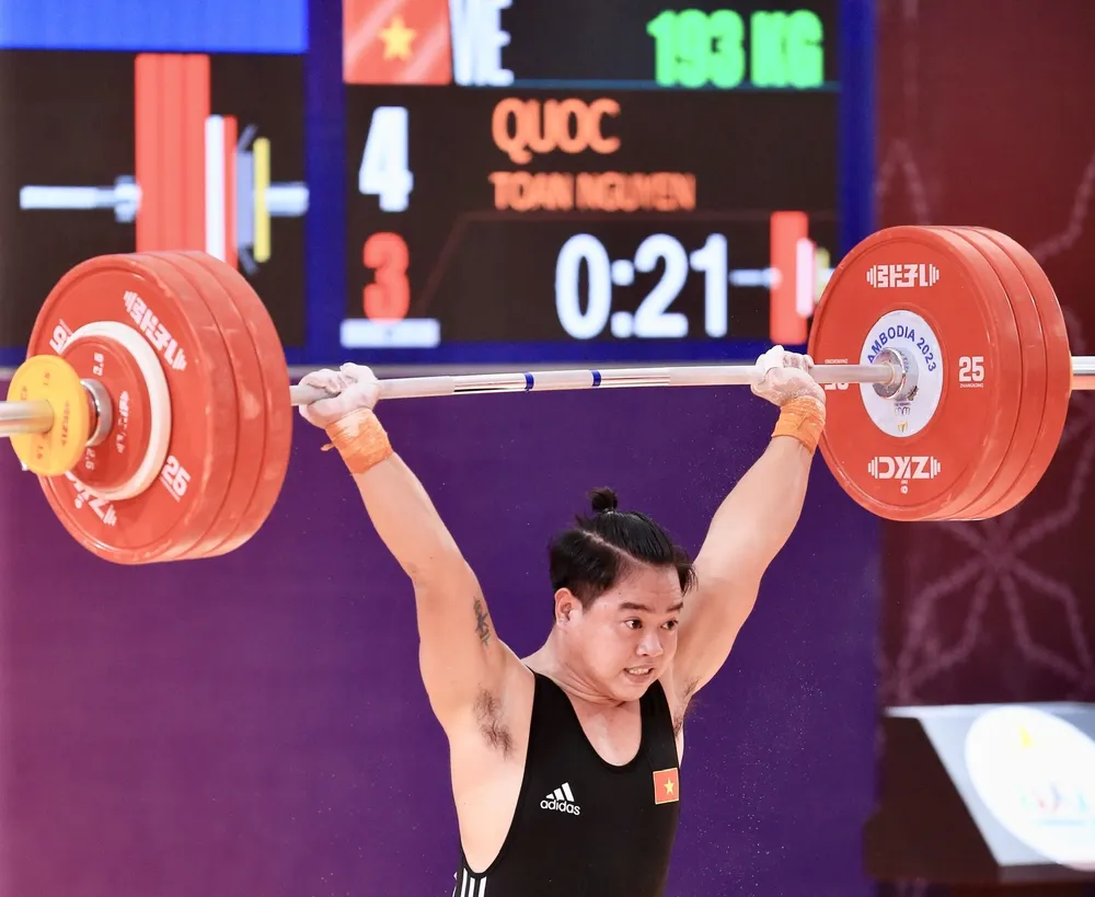 Lực sĩ phá 3 kỷ lục SEA Games Nguyễn Quốc Toàn. Ảnh: ANH PHƯƠNG