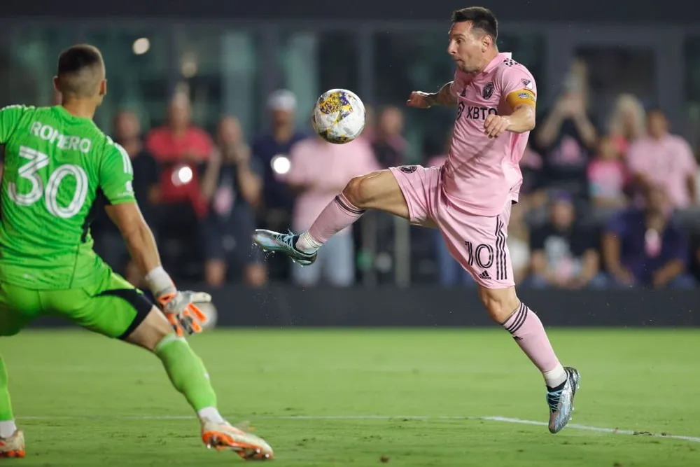 Siêu sao Messi đang trải qua thời điểm hạnh phúc với Inter Miami. Ảnh: GETTY sieu-sao-messi.jpg