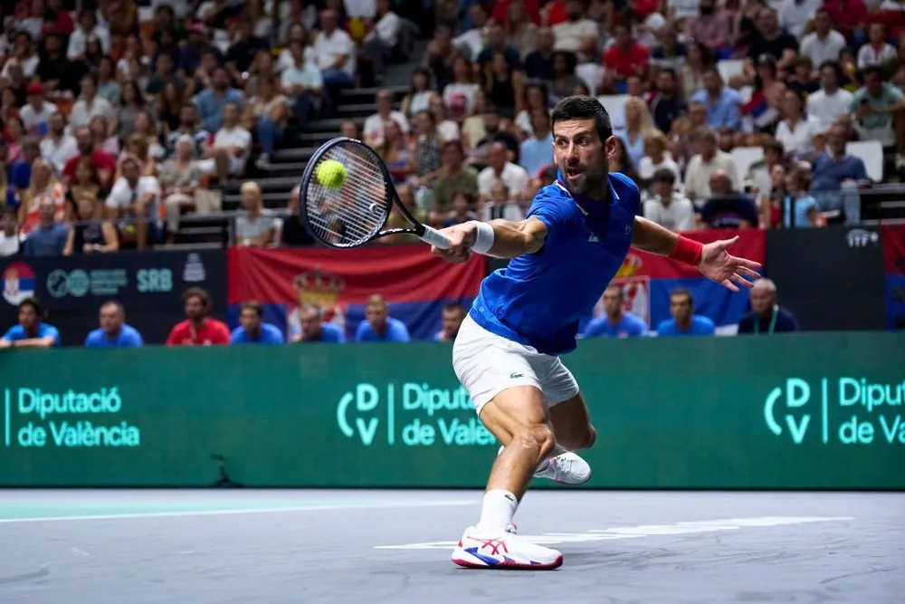 Tay vợt số 1 thế giới, Djokovic sẽ là chủ lực của tuyển Serbia tại Davis Cup. Ảnh: GETTY 'siêu nhân' Djokovic.jpg
