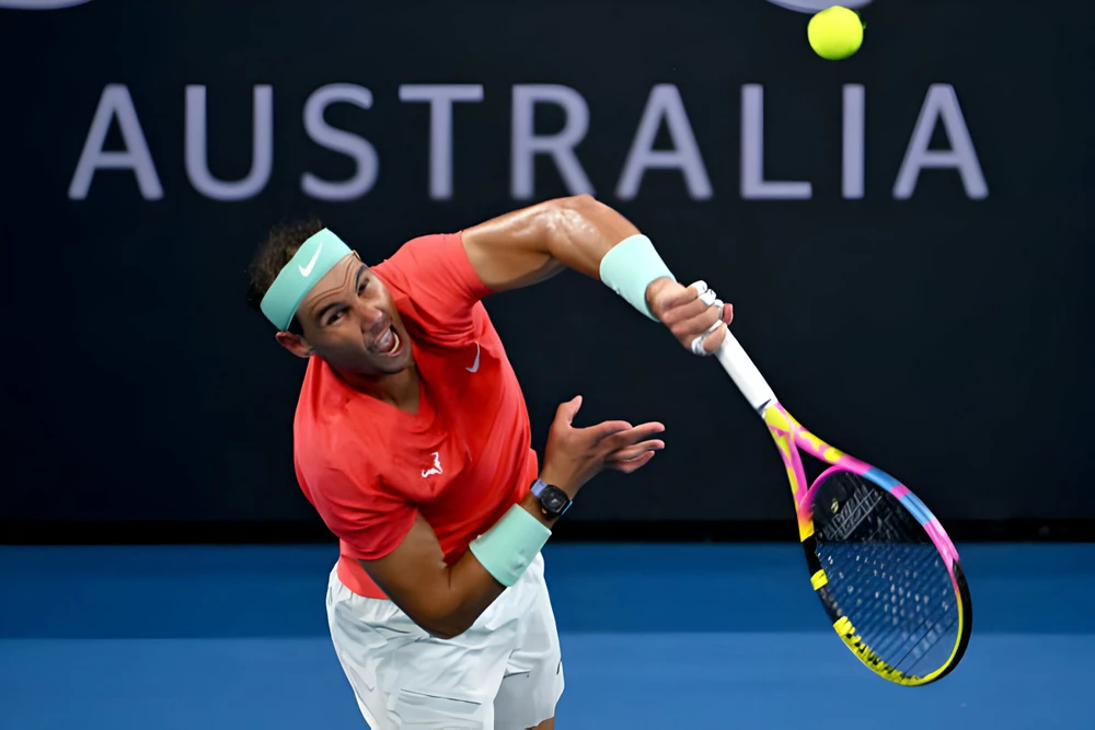 Nadal nối gót Ronaldo