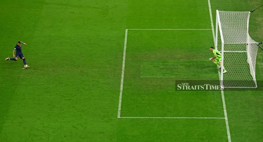 Loạt sút luân lưu dài nhất