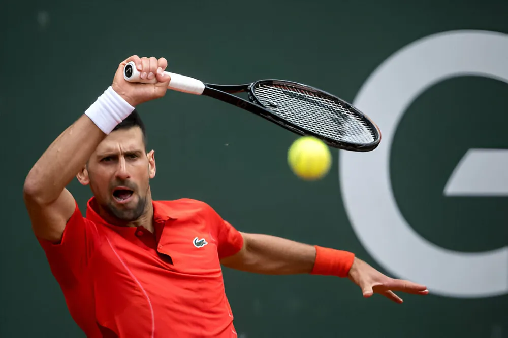 Djokovic thiếu tự tin sau thất bại sớm tại ATP 250 Geneva Open. Ảnh: GETTY Djokovic thiếu tự tin