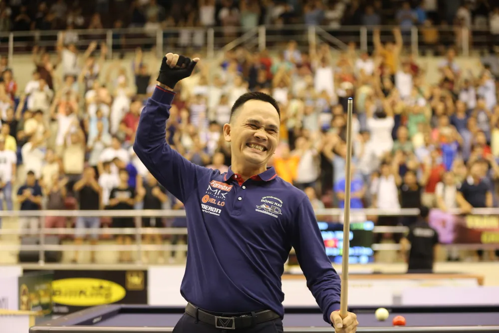 cơ thủ Trần Đức Minh vô địch