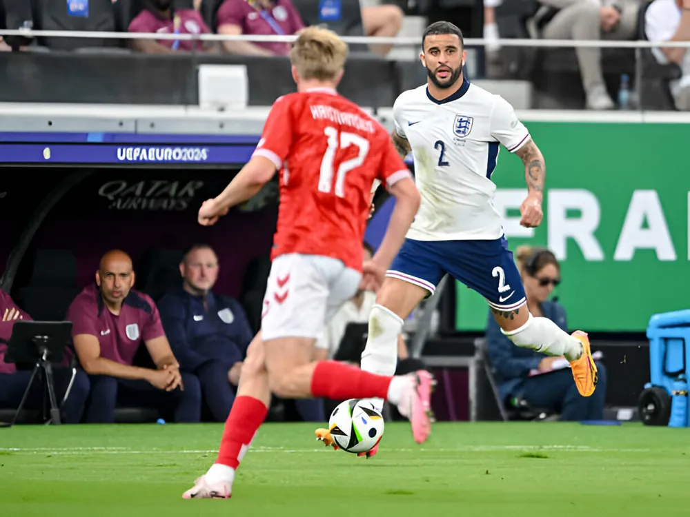 Kyle Walker vừa có pha kiến tạo giúp Harry Kane ghi bàn trong trận hòa 1-1 của tuyển Anh và Đan Mạch tại Euro 2024. Ảnh: GETTY nguoi-yeu-cu-cua-kyle-walker-6.jpeg