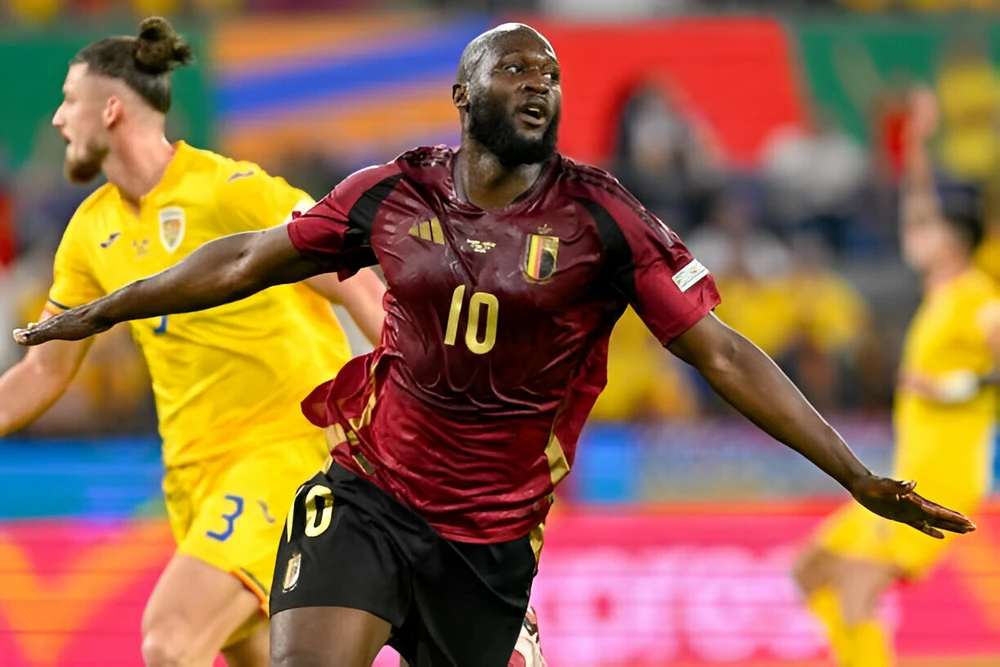 Ngôi sao "đen" nhất Euro 2024 Lukaku, ghi 3 bàn đều bị VAR từ chối. Ảnh: GETTY bốn đội bảng E