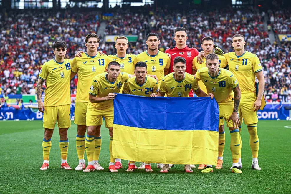 Đội tuyển Ukraine rời Euro dù giành được đến 4 điểm ở bảng E. ukraine-1.jpeg