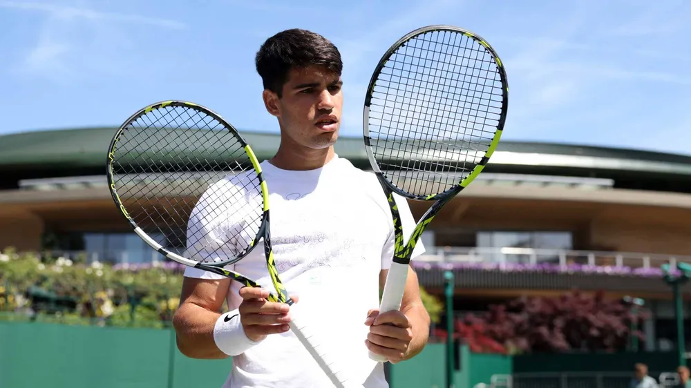 ĐKVĐ Wimbledon Alcaraz thử vợt. alcaraz-wimbledon.jpeg