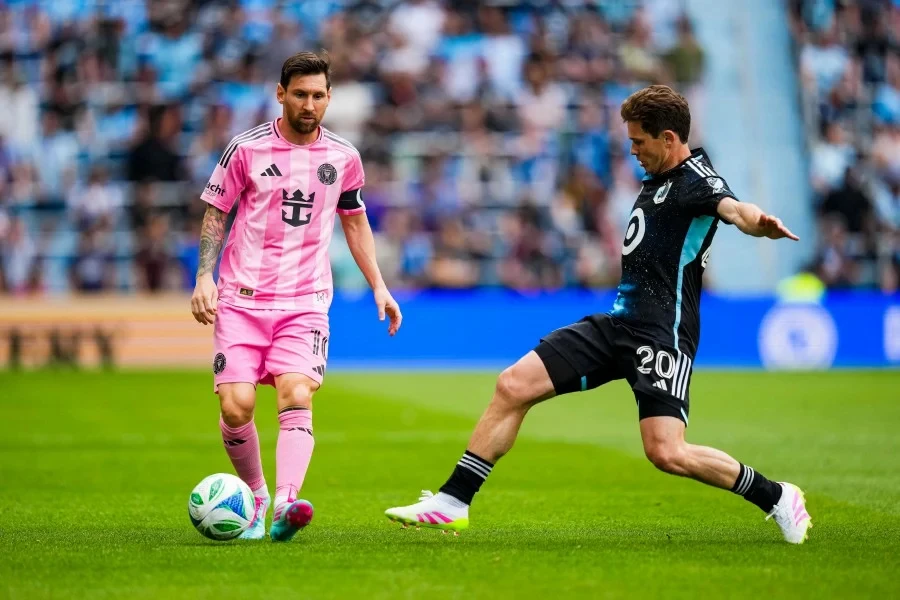 Messi hứng chịu thảm bại tại MLS. Ảnh: BRACE HEMMELGARN Messi hứng chịu thảm bại