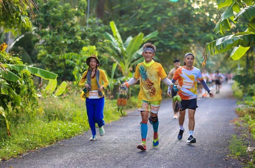 giai-marathon-quoc-te-vietcombank-mekong-delta-3.jpg