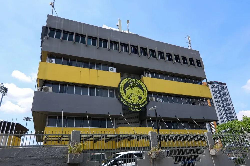 Fam bị tin tặc tấn công đòi tiền chuộc