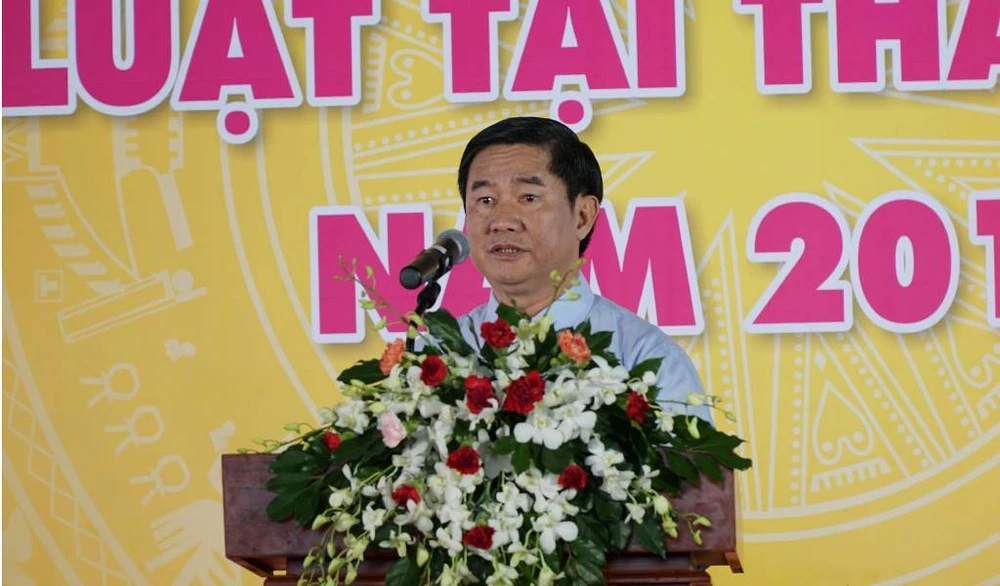 Ông Huỳnh Văn Hạnh, Thành ủy viên, thành viên UBND TP.HCM