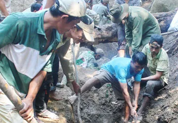 Đề nghị truy tố nguyên trưởng Công an huyện Khánh Sơn ảnh 1