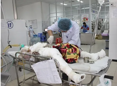 Cô gái bị người tình chém và thiêu sống đã tử vong ảnh 1 Cô gái bị người tình chém và thiêu sống đã tử vong ảnh 1