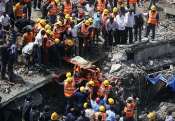 Sập chung cư ở Ấn Độ, sáu người chết ảnh 1 Sập chung cư ở Ấn Độ, sáu người chết ảnh 1