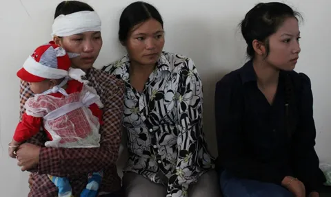 Sáng nay xét xử vụ 'quan tài diễu phố' ảnh 3