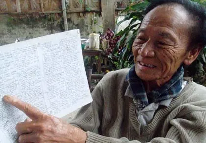 Thầy giáo giỏi toán mê dạy tiếng Anh miễn phí ảnh 1