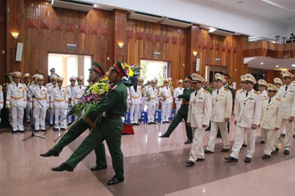 Lễ viếng đại tướng Võ Nguyên Giáp trên cả nước ảnh 11