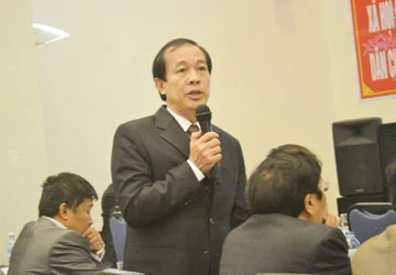 Đề án ngoại ngữ: Thầy yếu, chương trình nặng ảnh 1 Đề án ngoại ngữ: Thầy yếu, chương trình nặng ảnh 1