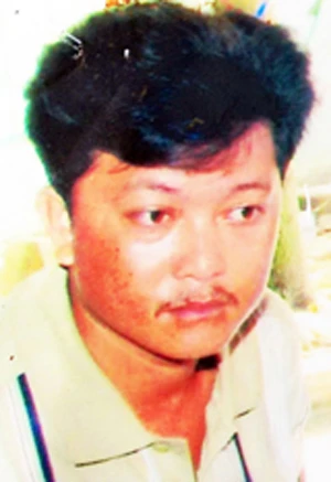 Lừa bán thiên thạch rởm giá 260 tỷ đồng ảnh 1