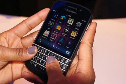 12 smartphone "đỉnh nhất" để mua dịp cuối năm ảnh 12