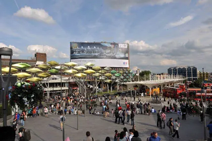 ĐT Cầu lông Việt Nam bị lạc khi dến London ảnh 2