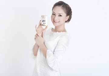 Món quà nhỏ đong đầy yêu thương ngày 20-10 ảnh 1