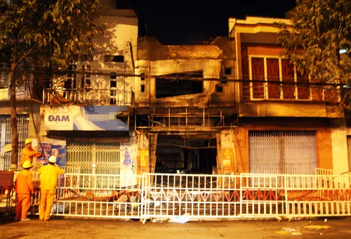 Tối định mệnh của 5 người chết cháy trong tiệm bọc yên xe ảnh 2 Tối định mệnh của 5 người chết cháy trong tiệm bọc yên xe ảnh 2